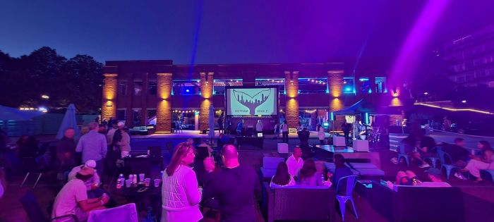 boston summer movies anchor